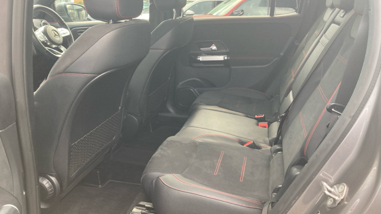 Mercedes-Benz GLB 200 AMG Line Premium 5dr 7G-Tronic Petrol Estate